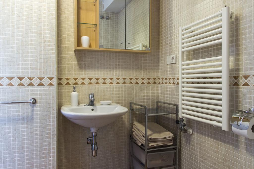 Apartamento Moira กรานาดา ภายนอก รูปภาพ
