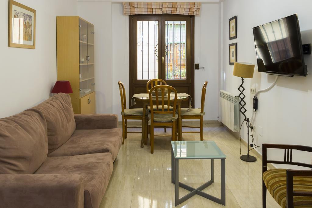 Apartamento Moira กรานาดา ภายนอก รูปภาพ